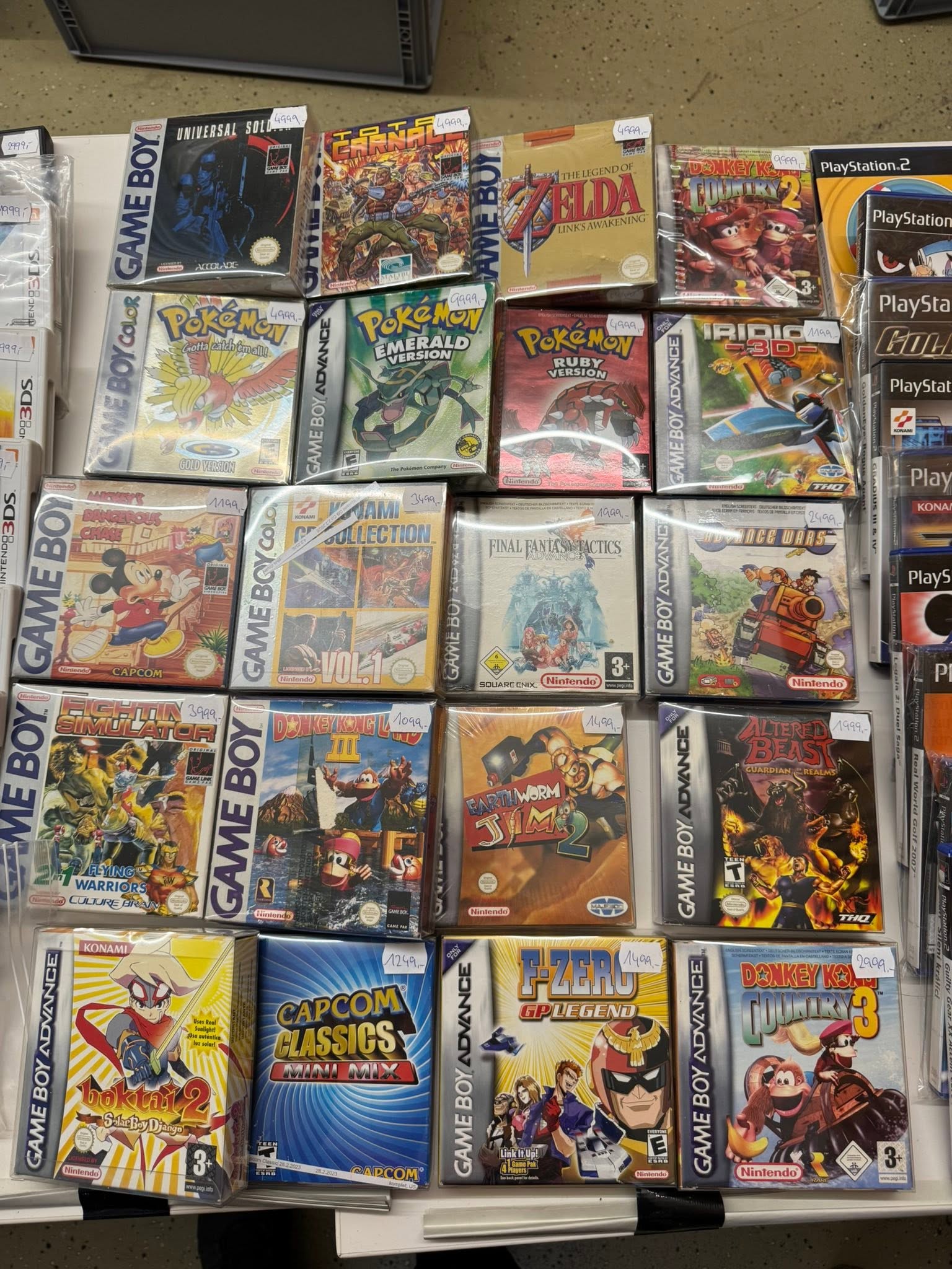 Sběratelské hry Game Boy, Game Boy Advance a PlayStation.